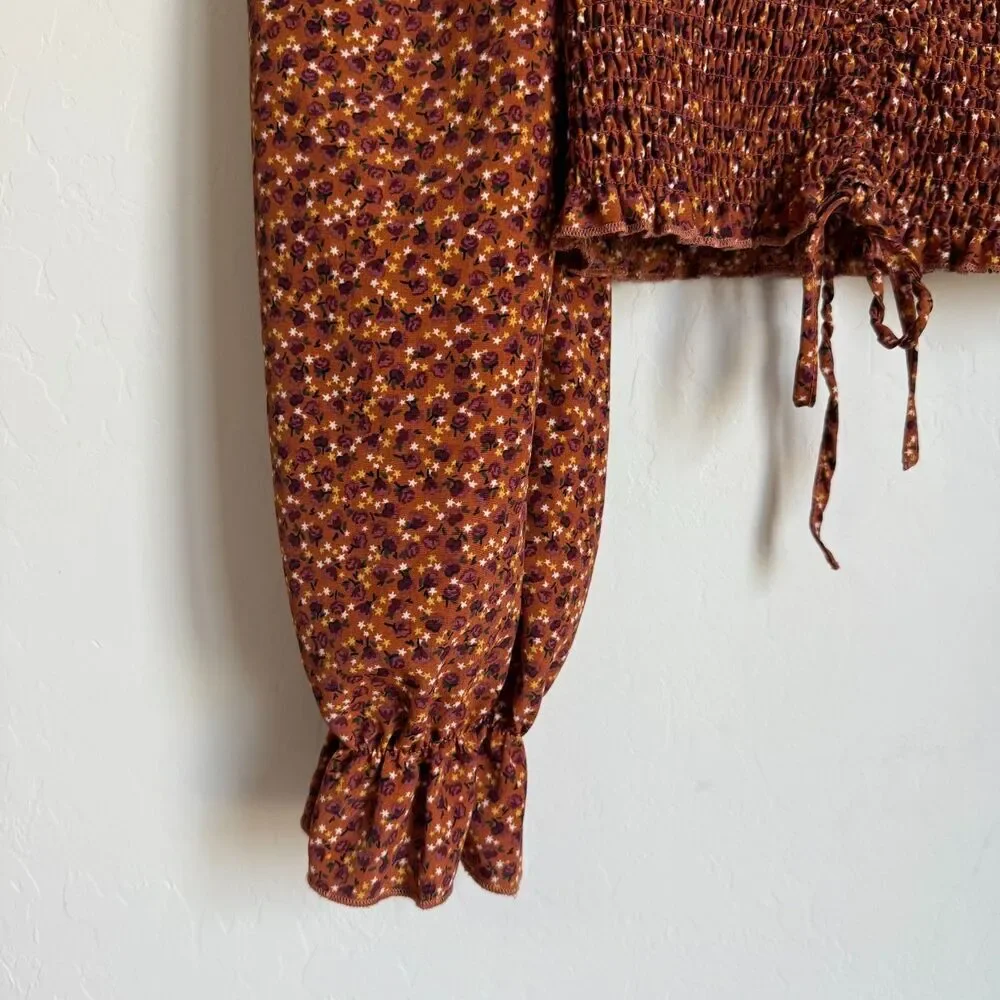 Moody Fall Sz Med Boho Floral Smocked Peasant Balloon Sleeve Crop Top Festival
